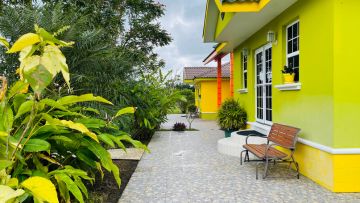 Luxury Resort in Belize
